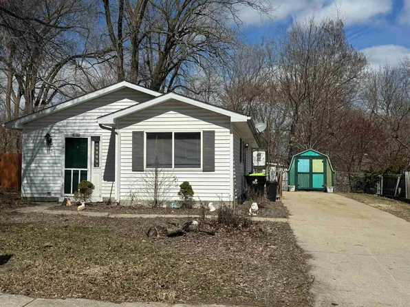 213 Bradley Ct, Midland, MI 48640