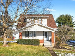 140 4th St, Houston, PA 15342