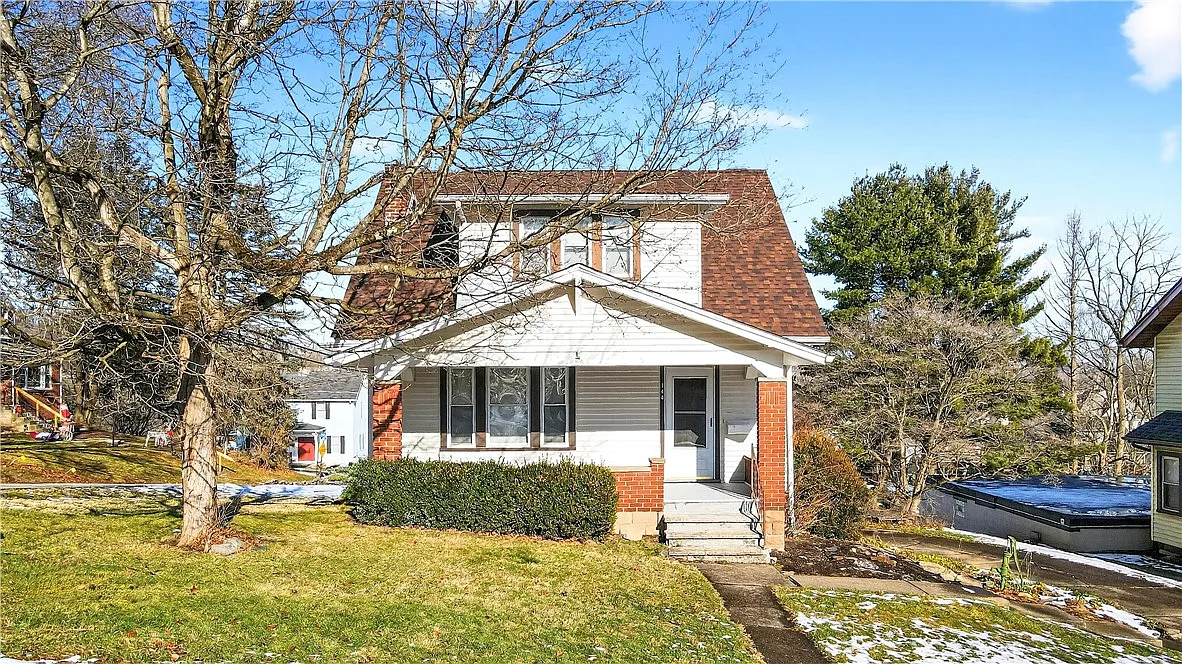 140 4th St photo 1