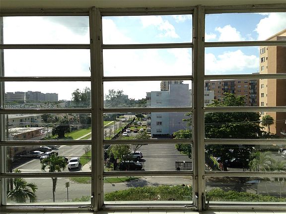 3rd image of 1475 NE 125th Ter APT 509H