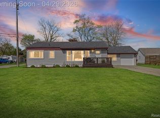 34585 Koch Ave, Sterling Heights, MI 48310