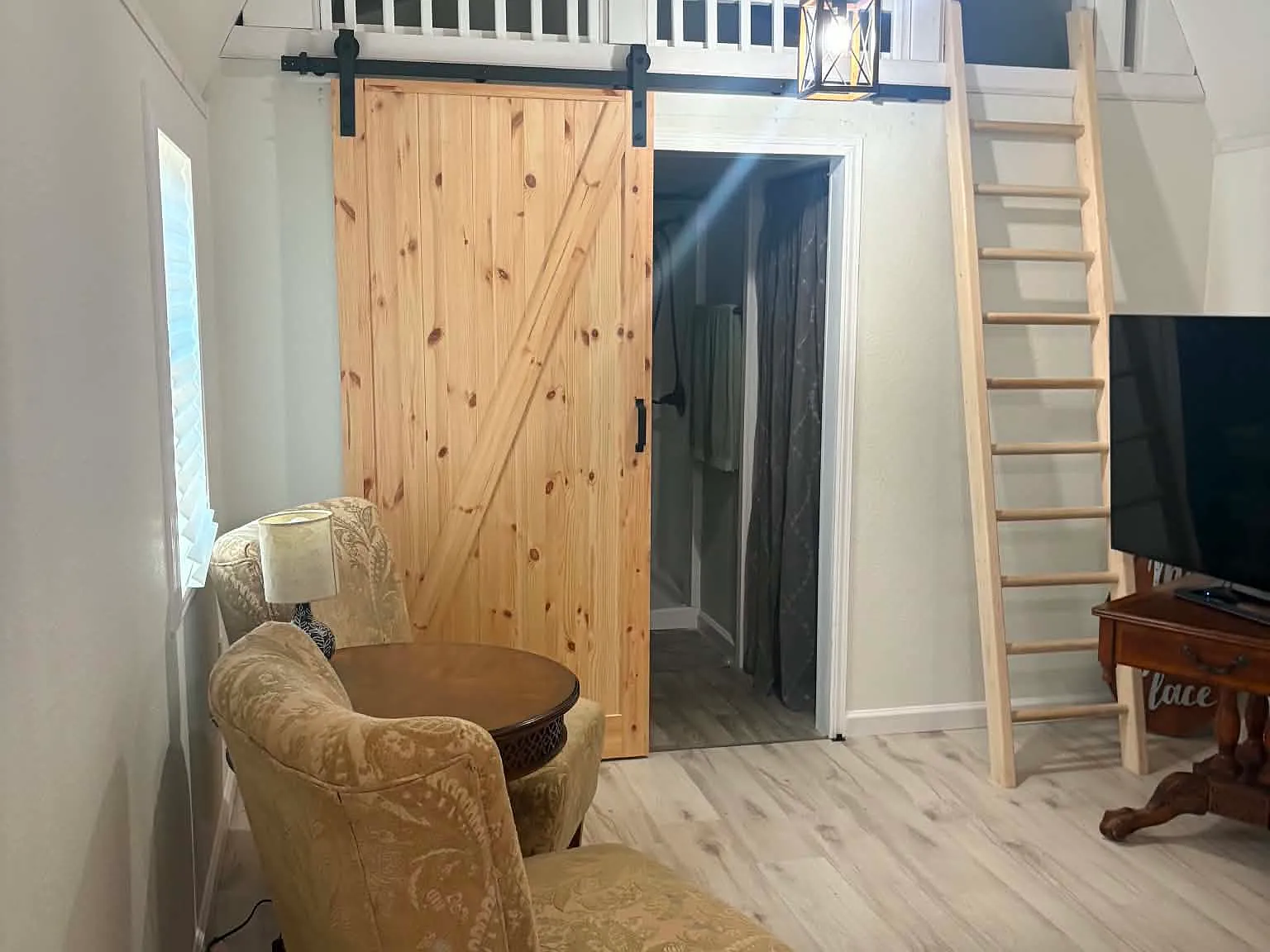 1 bed, 384 sqft, $1,500 — Photo 3