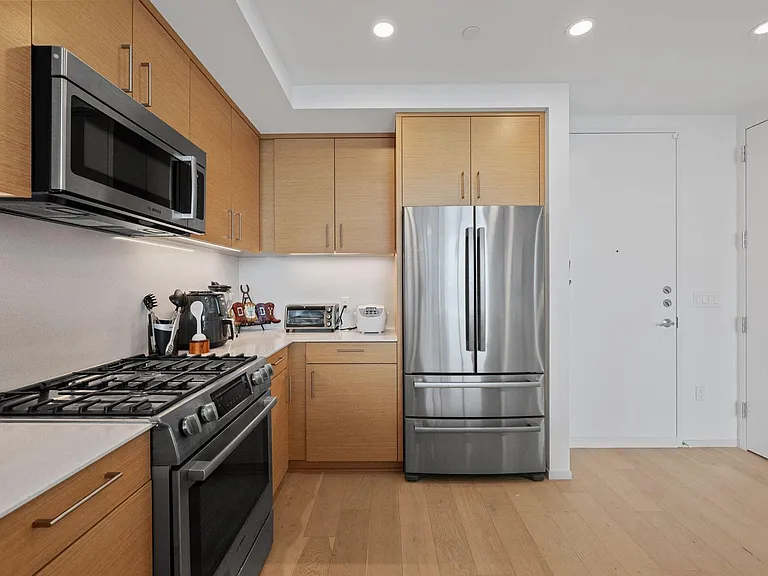 301 West Ave #2902 — Photo 11