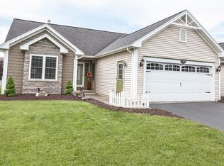 147 Stewart Pl, Canandaigua, NY 14424