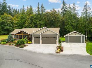 101 W Rue Lavande Ln, Sequim, WA 98382