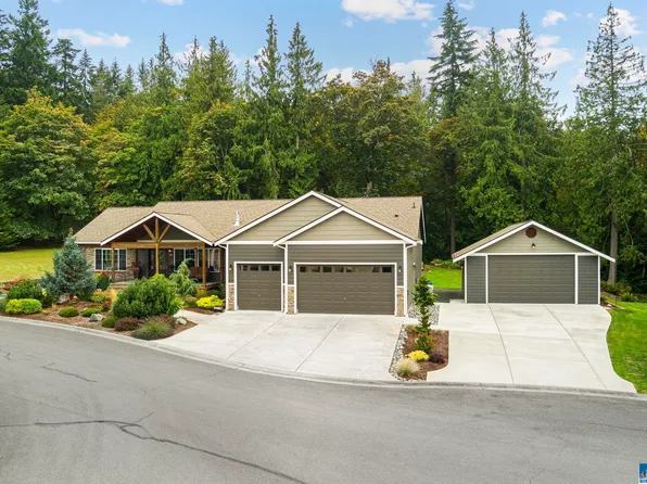 101 W Rue Lavande Ln, Sequim, WA 98382