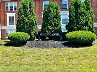 15715 Van Aken Blvd #1, Cleveland, OH 44120
