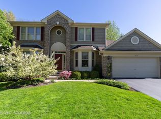 5113 Spruce Pointe Dr, Gurnee, IL 60031