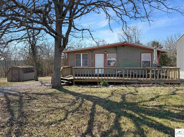 29703 Bobcat Dr, Warsaw, MO 65355