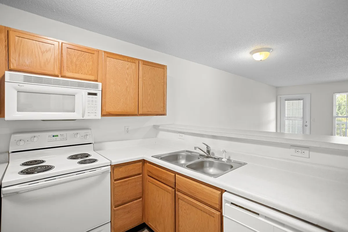 Building Photo - Greenhaven Trace Apartments
