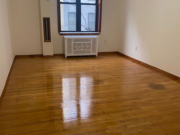 3rd image of 1038 Ocean Ave APT B21