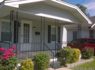 737 State St, Wood River, IL