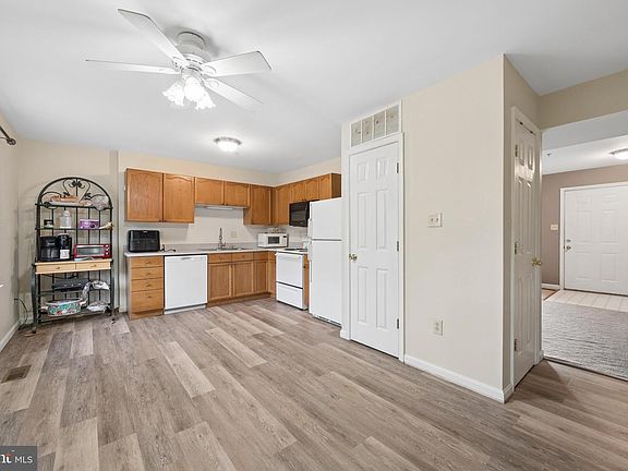 2nd image of 108 Stull Ct