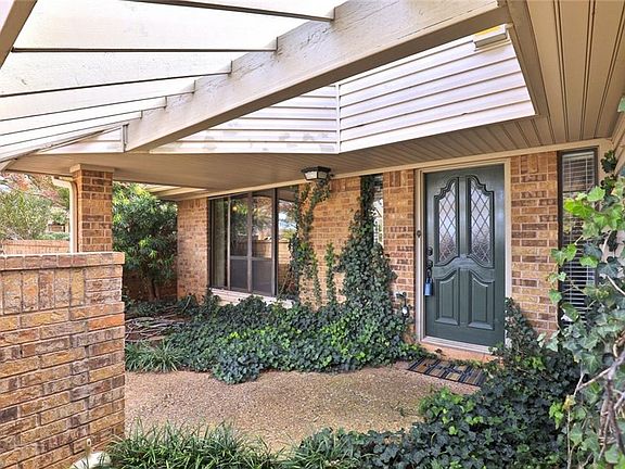 4th image of 1221 Chariot Cir