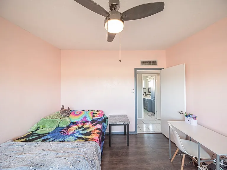 2901 Nabors Ln — Photo 35