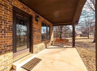 802 Timberline Dr, Richland, MO 65556
