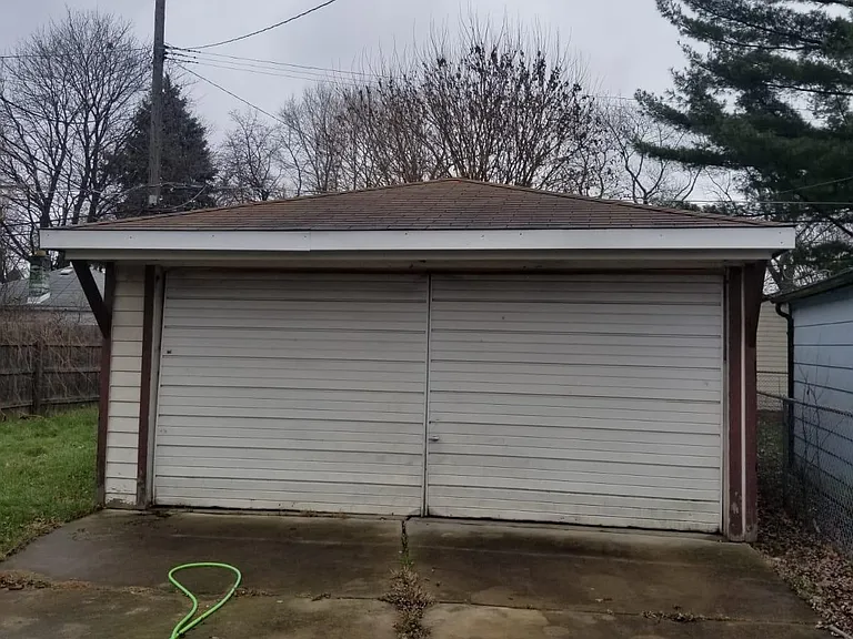 5351 Hipp St — Photo 22