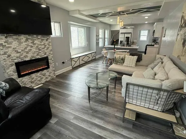 4515 North 28th STREET, Milwaukee, WI 53209