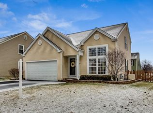 659 Green Meadow Ln, Geneva, IL 60134