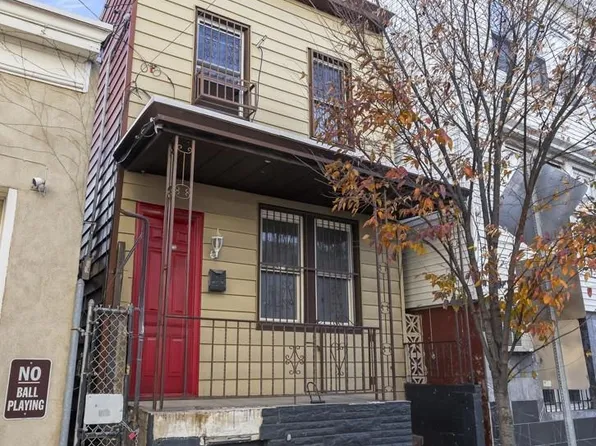 707 Sip Street image 1 of 16