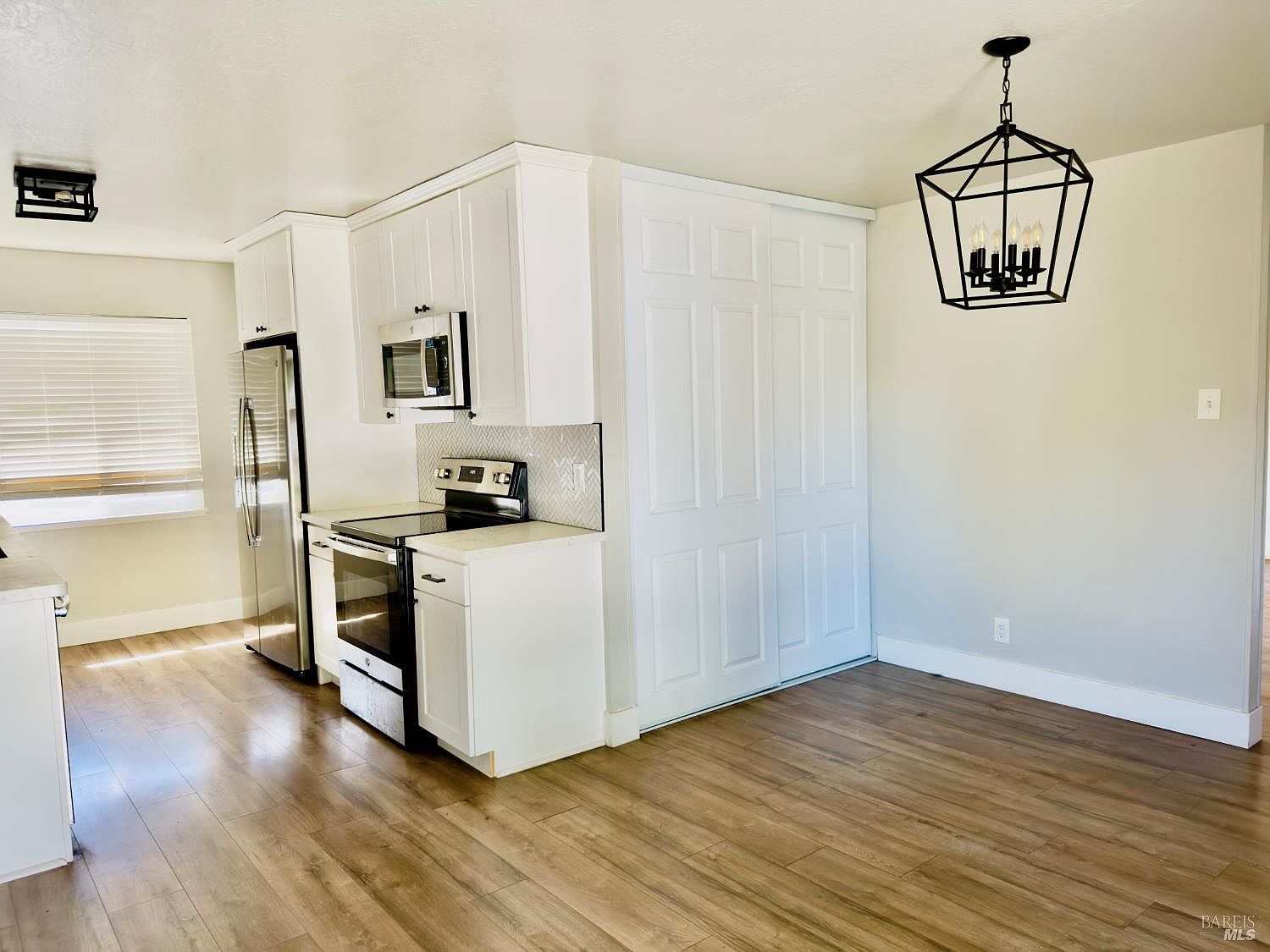 3332 Main Street - Photo 6