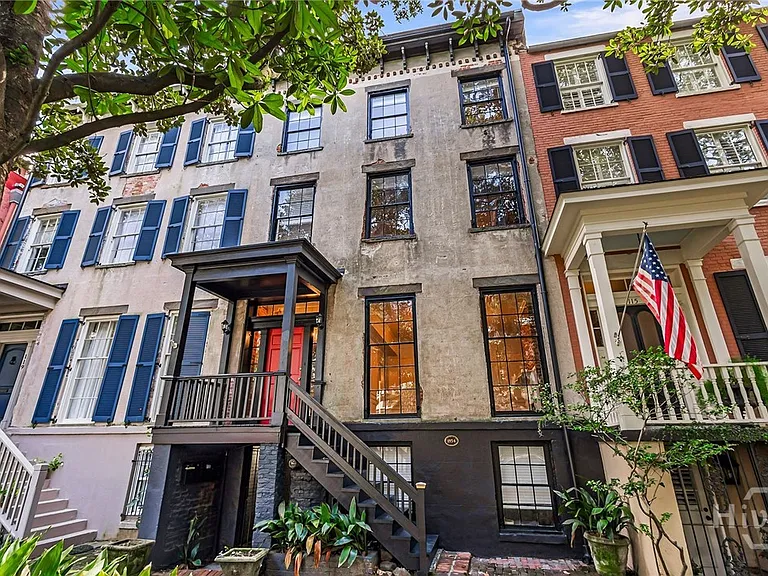117 E Jones St #PARLOR — Photo 3