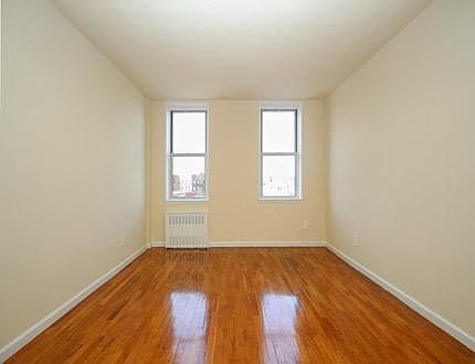 2nd image of 5543 97th St