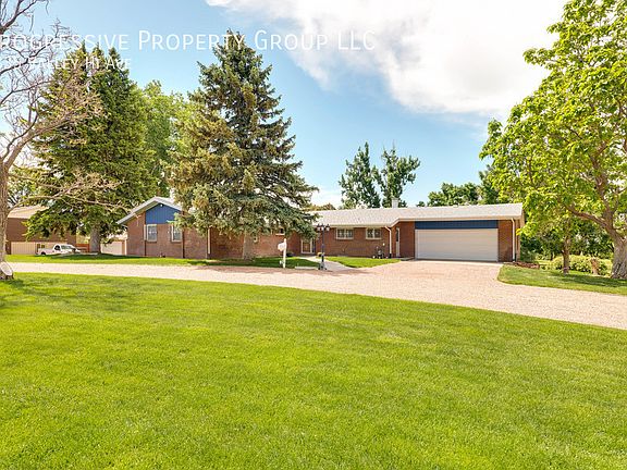 2nd image of 2835 Valley Hi Ave