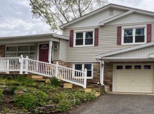 1375 Burkettown Rd, Roaring Spring, PA 16673