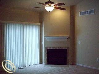 4th image of 42 Highland Ave #1