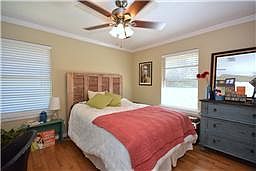 1st image of 2219 Gardenia Dr