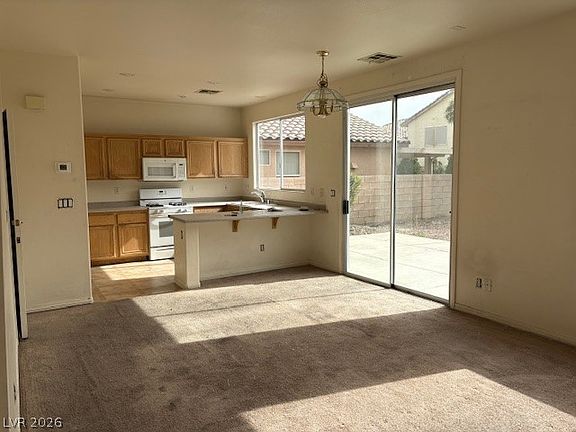 4th image of 7907 Teal Harbor Ave