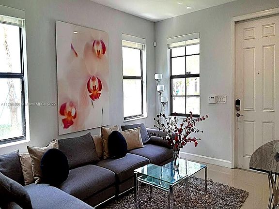 3rd image of 11274 NW 88th Ter #11274
