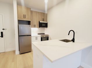 297 Forrest St #201, Jersey City, NJ 07304