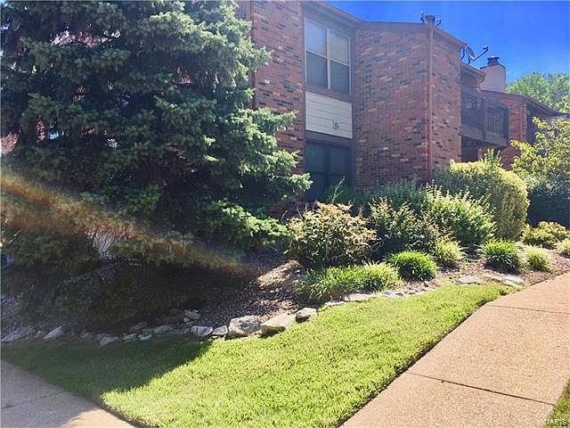 2nd image of 6844 Cottage Grove Ln APT C