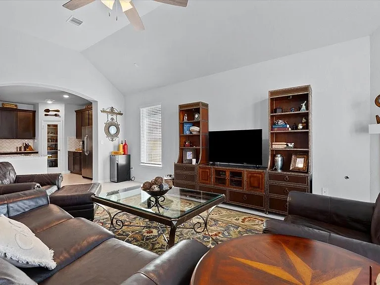 4907 Autumn Hills Trl — Photo 7