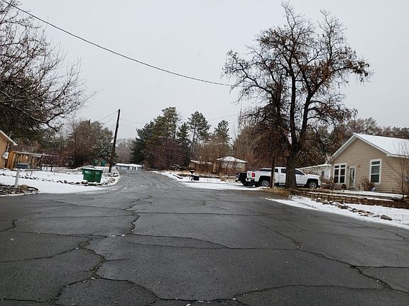4th image of 1318 Saint James Pl