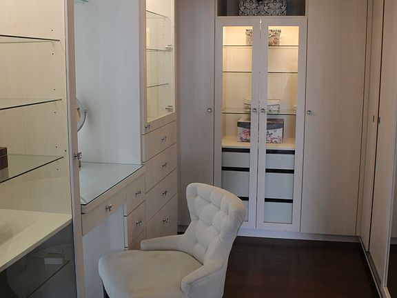 3rd image of 31 SE 6th St APT 1801