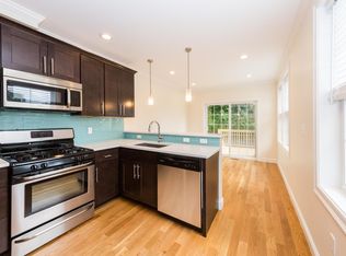 25 1st St #2, Medford, MA 02155