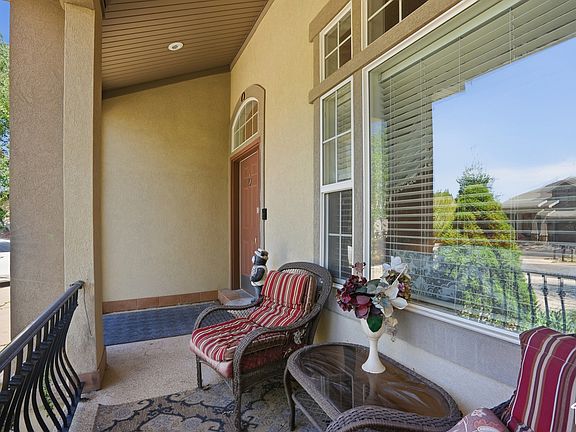 2nd image of 15139 Holly Grove Ct