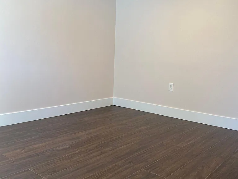 247 Forest St — Photo 18