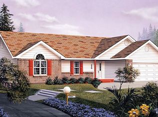 444 E Elk Rd, Moyie Springs, ID 83845