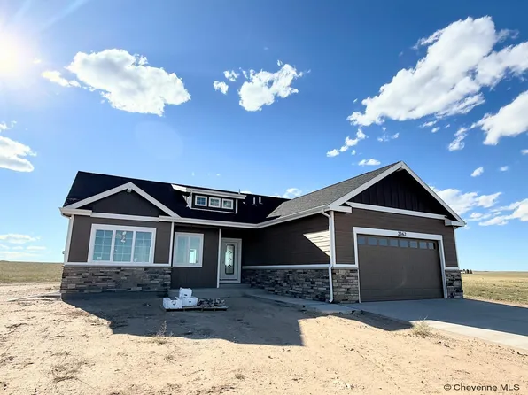 2062 Mammoth Rd, Cheyenne, WY 82009