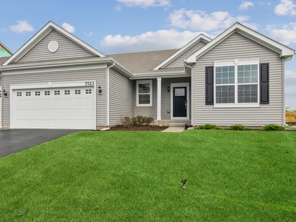 Pebble Creek Ct, Wonder Lake, IL 60097