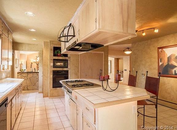 Kitchen Island