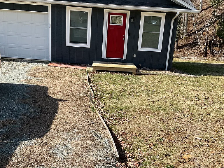 501 Oak Grove Rd #2 — Photo 1