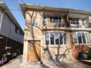 612 Mayfair Dr S, Brooklyn, NY