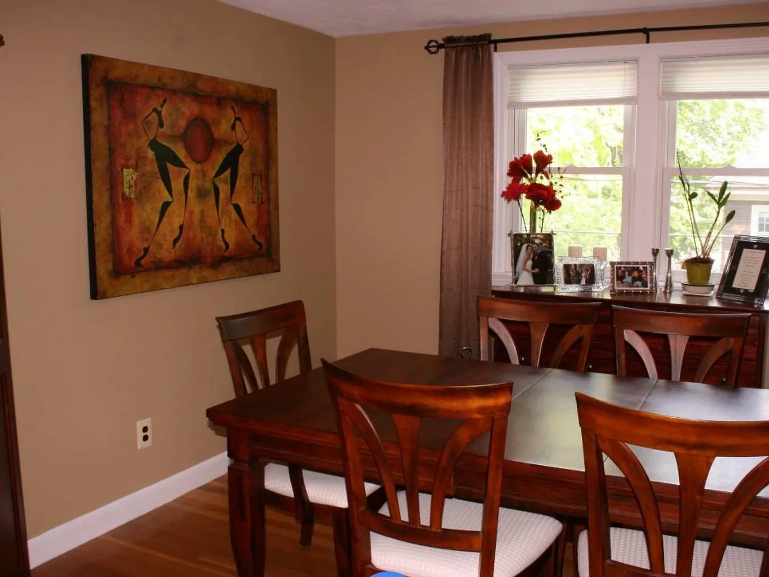 2 bed, 1005 sqft, $2,700 — Photo 4