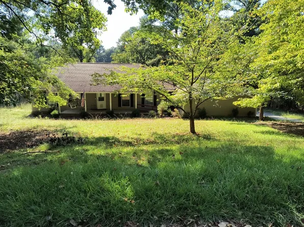 4730 Woodland Dr, Southside, AL 35907