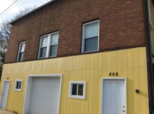 806 E 31st St, Kansas City, MO 64109